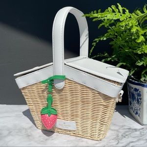 ♠️Kate Spade Picnic in the Park Wicker Basket Bag